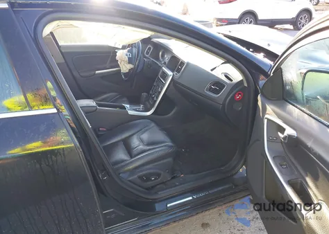 2012 Volvo S60 T5 из США, поврежденный, VIN YV1622FS1C2103293